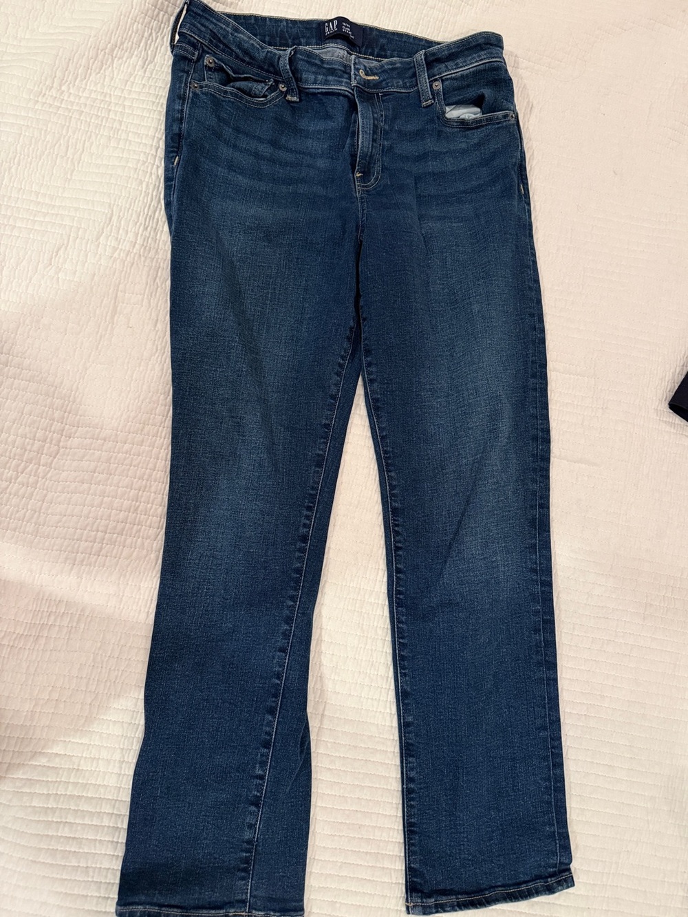 GAP Women's Indigo Straight-Leg Jeans
